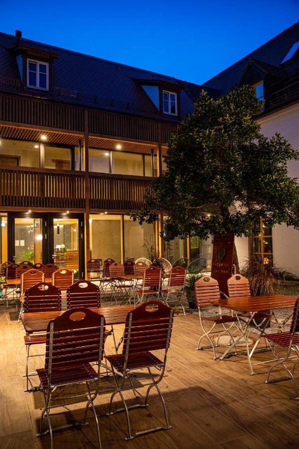 Altstadthotel Brauereigasthof Winkler Berching Εξωτερικό φωτογραφία
