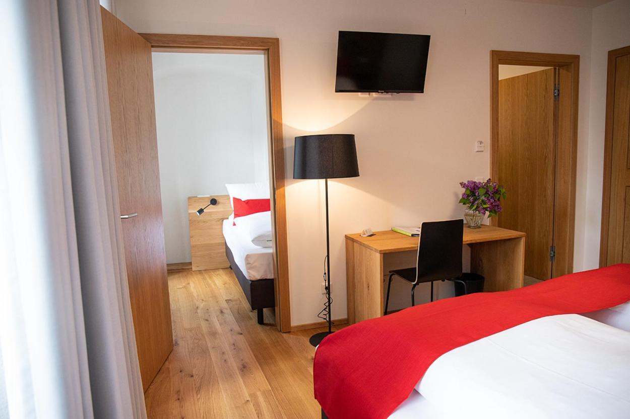 Altstadthotel Brauereigasthof Winkler Berching Εξωτερικό φωτογραφία